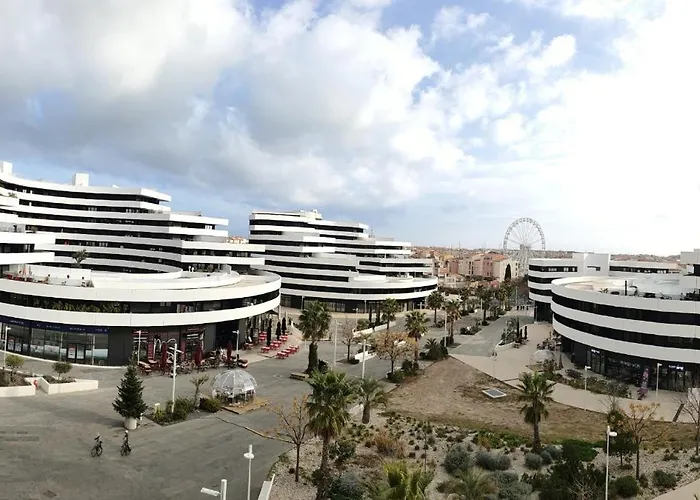 Meuble Climatise Centre Port Cap D'agde Daire